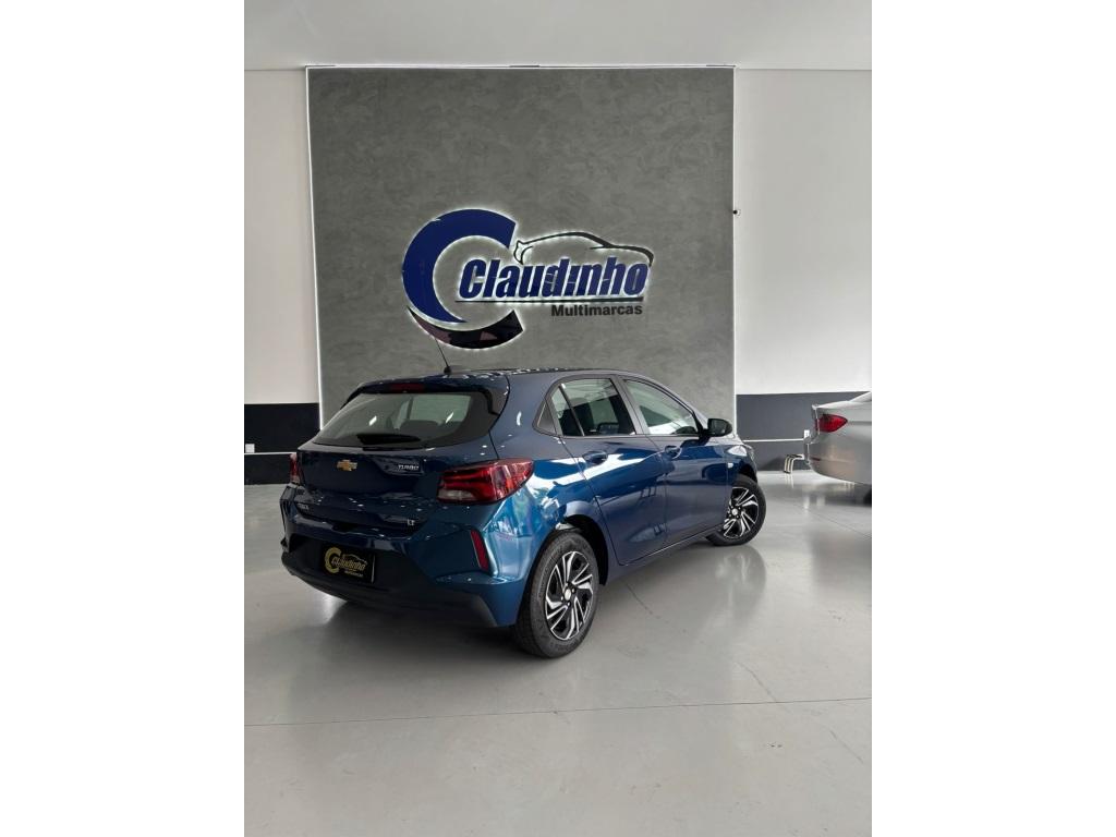 CHEVROLET Onix Hatch - Foto