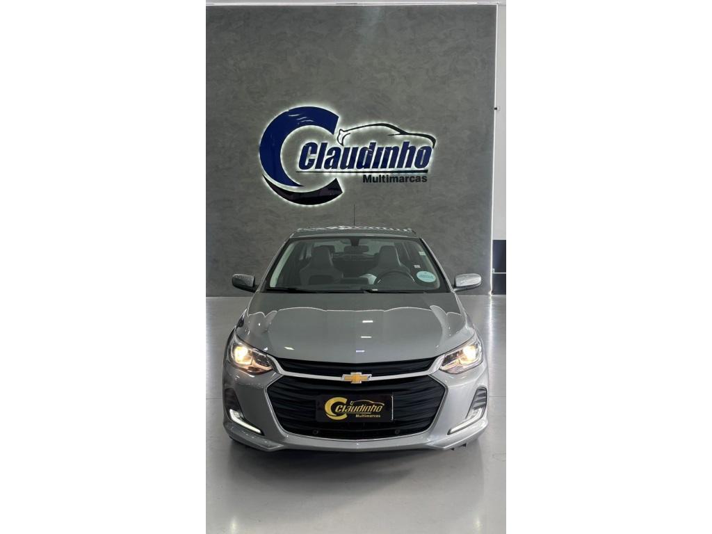 CHEVROLET Onix Hatch - Foto