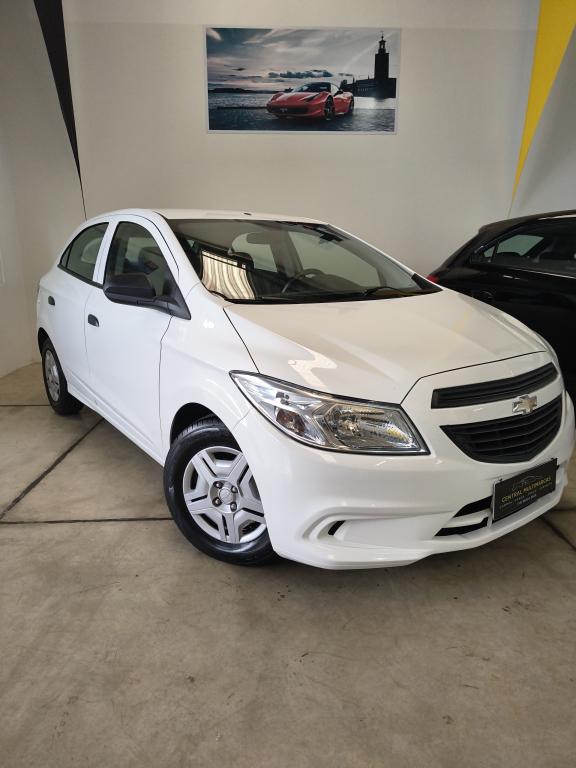 CHEVROLET Onix Hatch - Foto