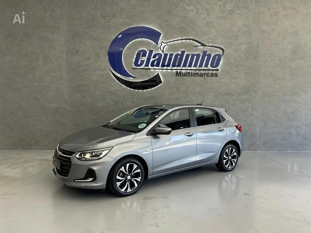 CHEVROLET Onix Hatch - Foto