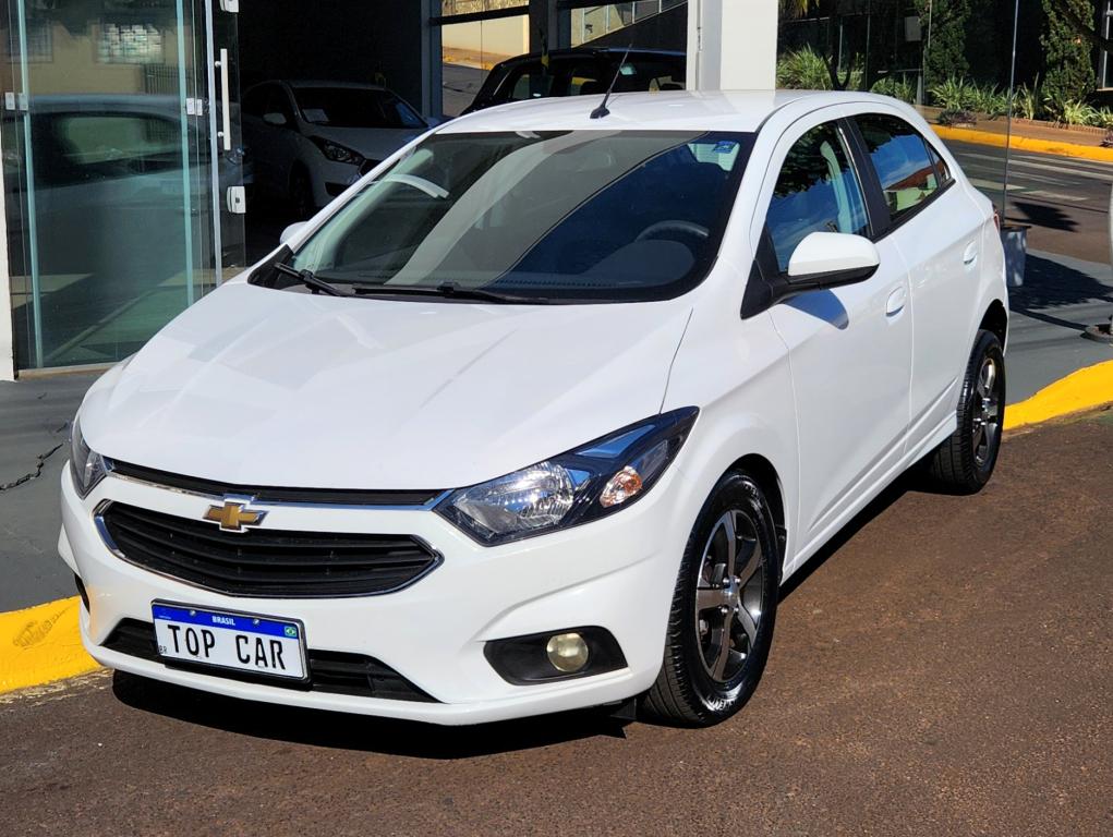 CHEVROLET Onix Hatch - Foto