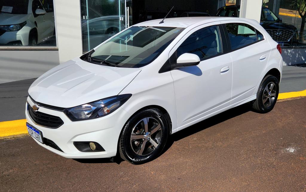 CHEVROLET Onix Hatch - Foto