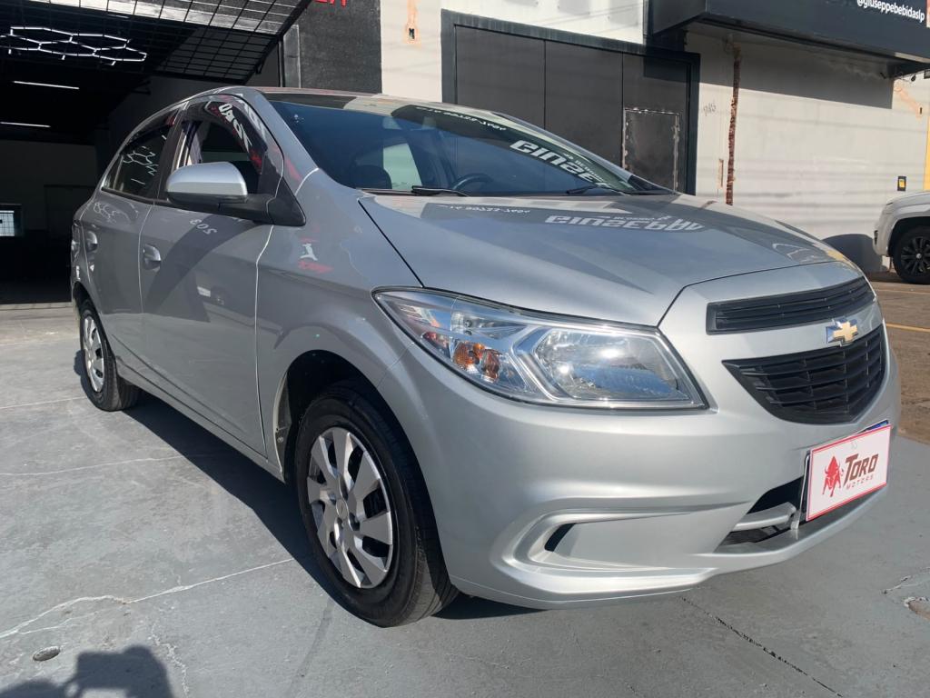 CHEVROLET Onix Hatch