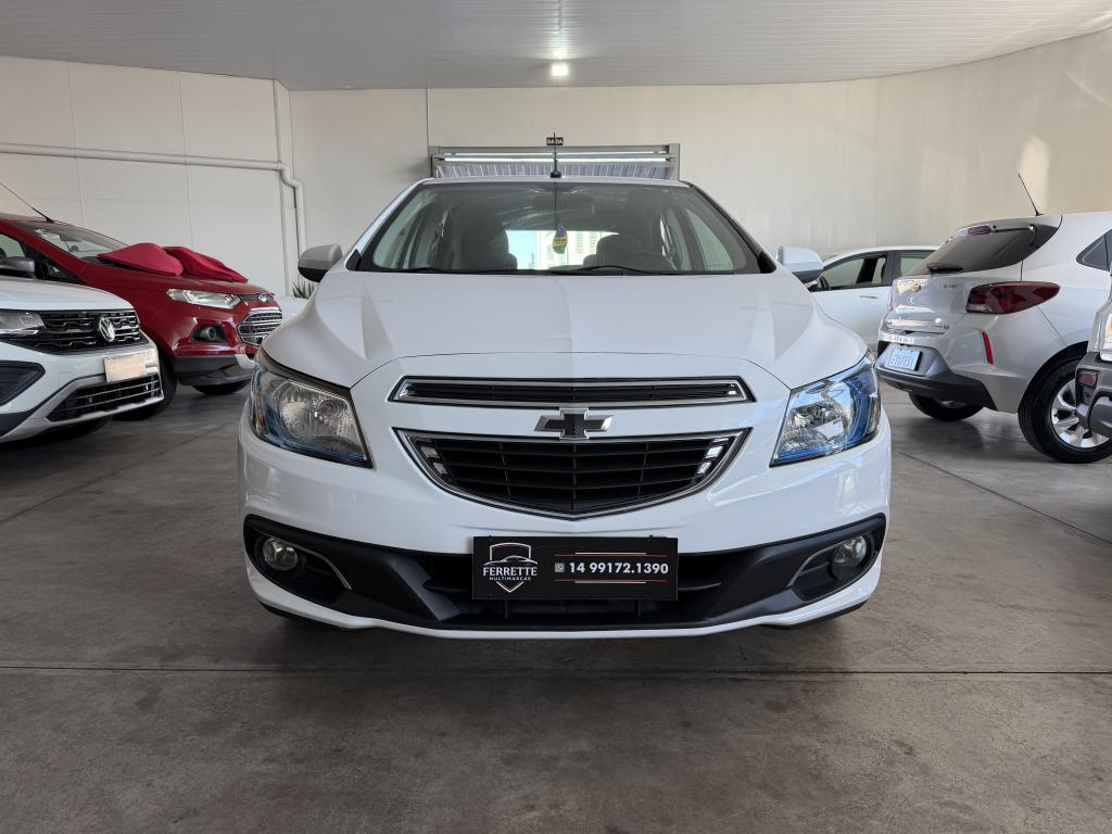 CHEVROLET Onix Hatch