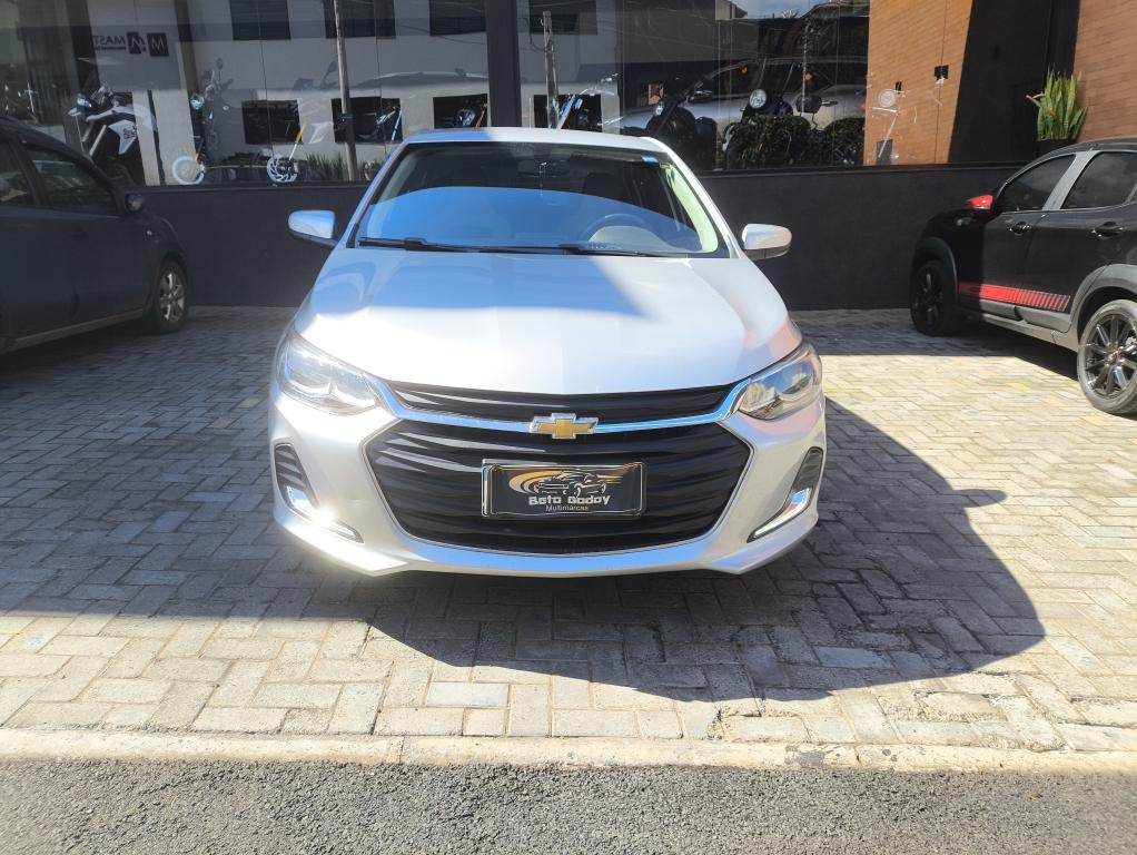 CHEVROLET Onix Hatch