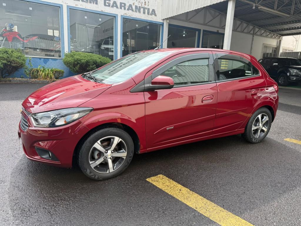 CHEVROLET Onix Hatch