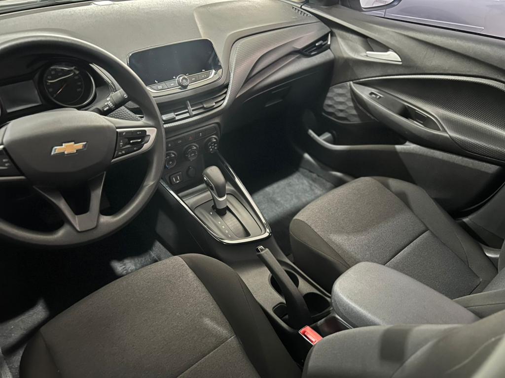 CHEVROLET Onix Sedan - Foto
