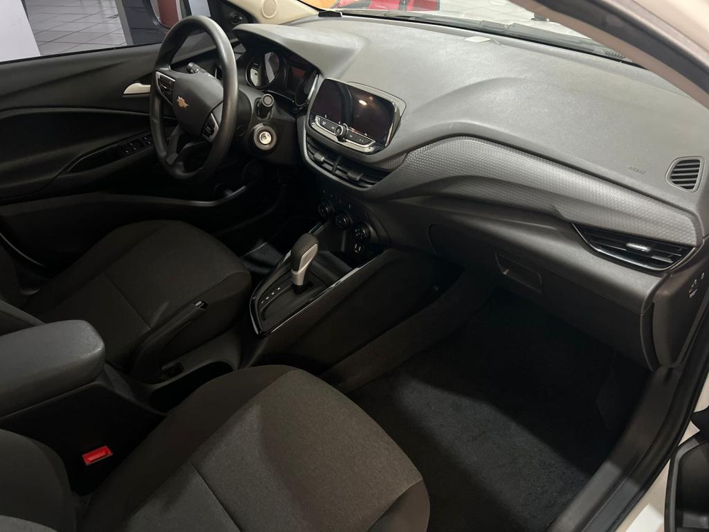 CHEVROLET Onix Sedan - Foto