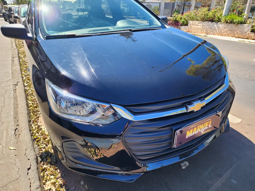 CHEVROLET Onix Sedan - Foto