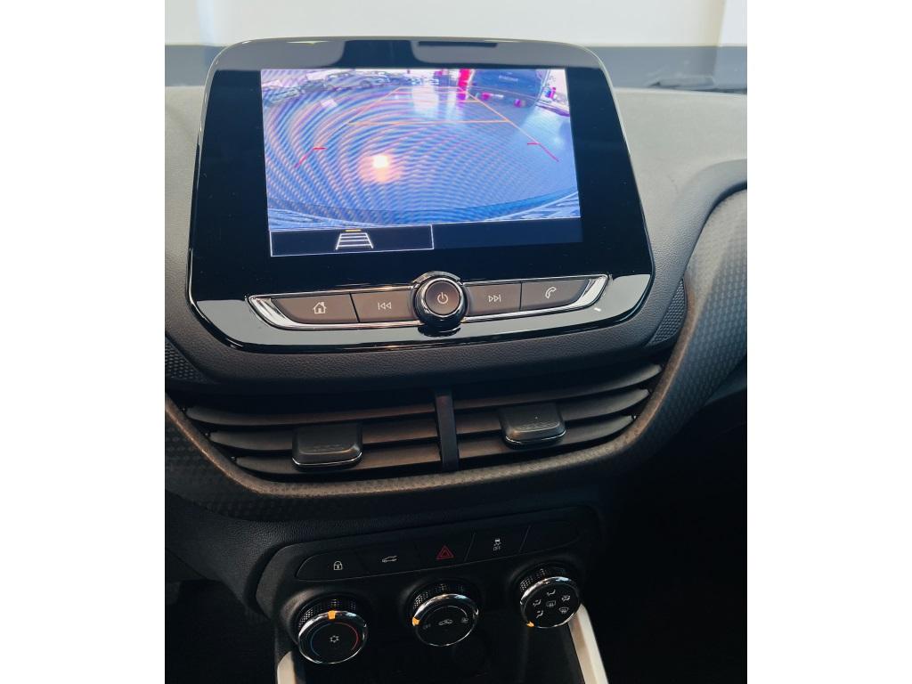 CHEVROLET Onix Sedan - Foto