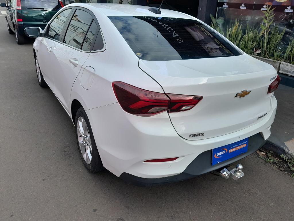 CHEVROLET Onix Sedan - Foto