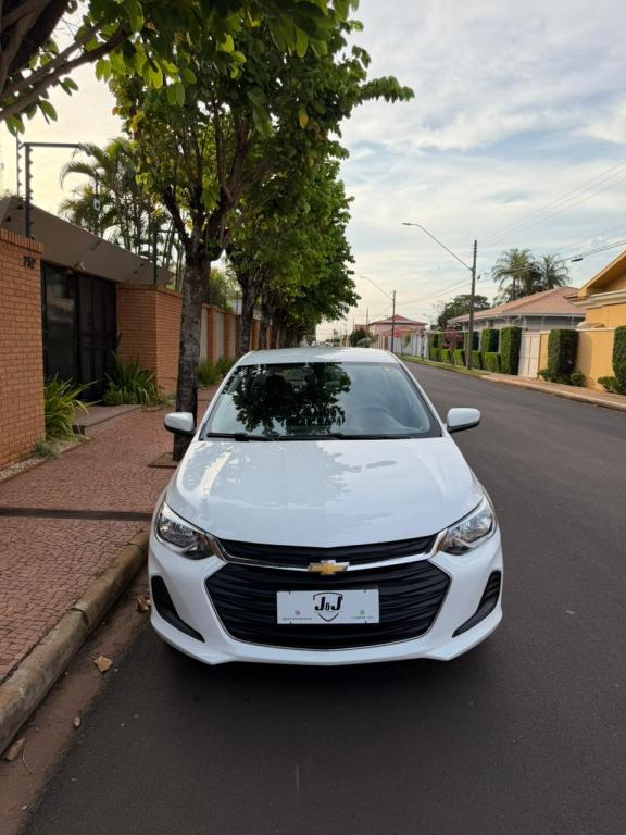 CHEVROLET Onix Sedan - Foto