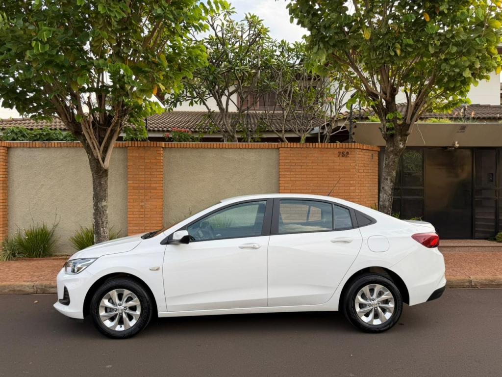 CHEVROLET Onix Sedan - Foto