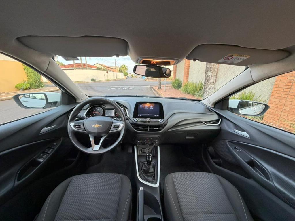 CHEVROLET Onix Sedan - Foto