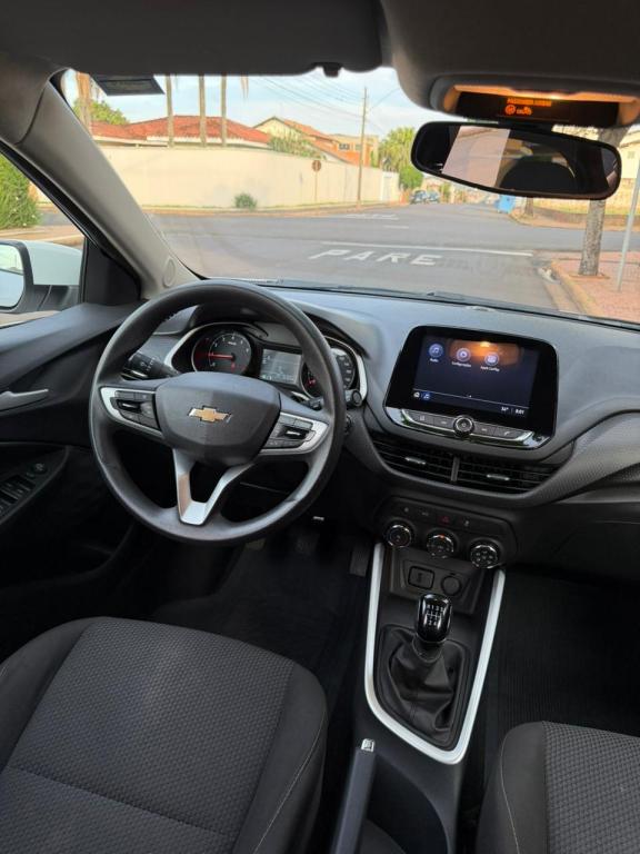 CHEVROLET Onix Sedan - Foto