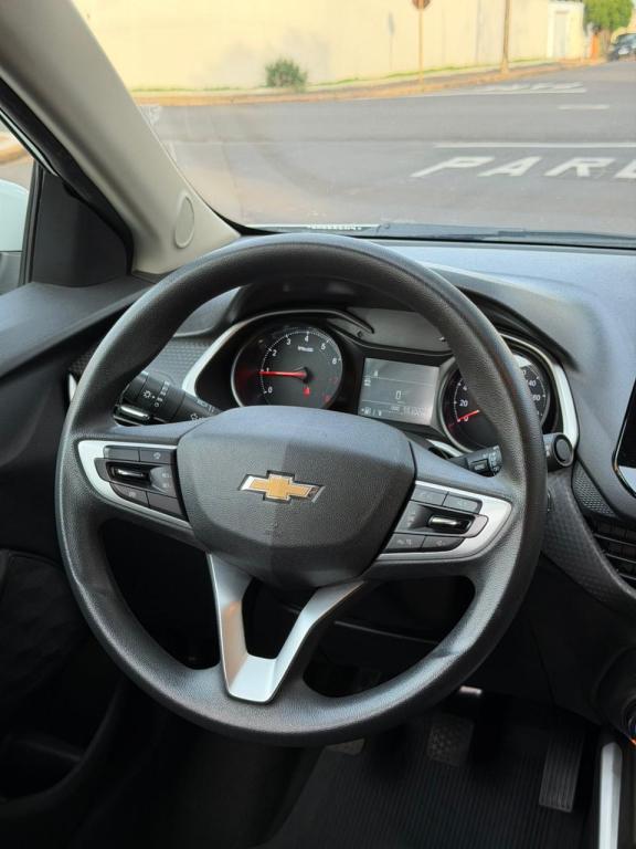CHEVROLET Onix Sedan - Foto