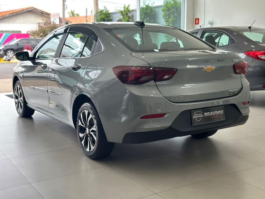 CHEVROLET Onix Sedan - Foto