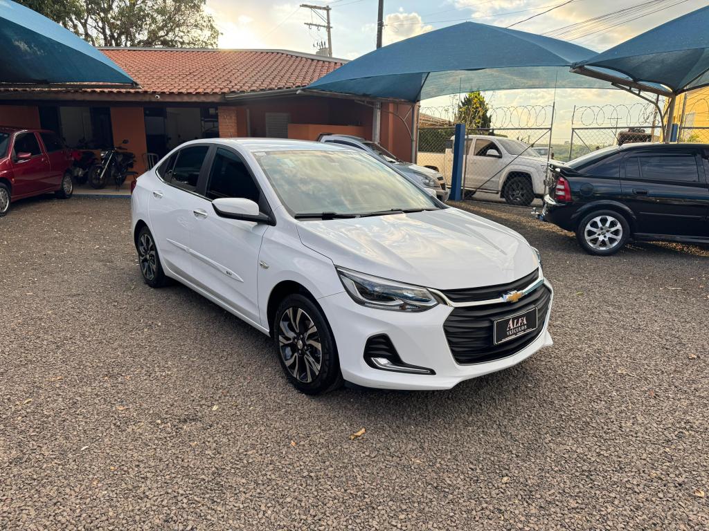 CHEVROLET Onix Sedan - Foto