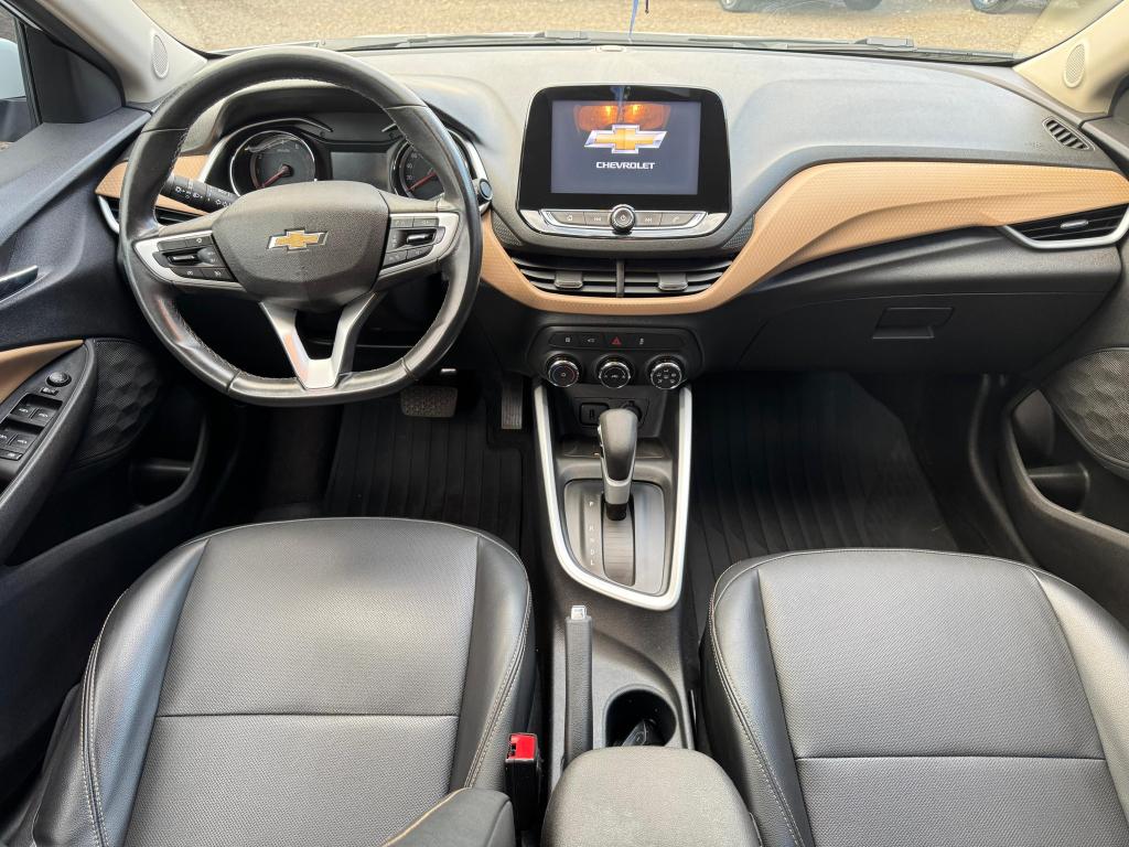 CHEVROLET Onix Sedan - Foto