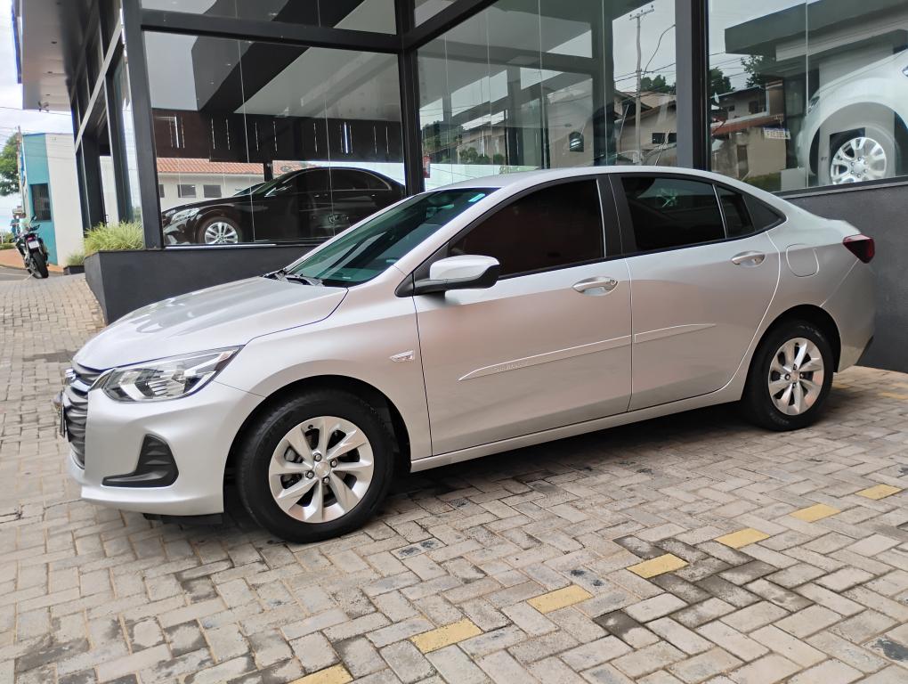 CHEVROLET Onix Sedan - Foto