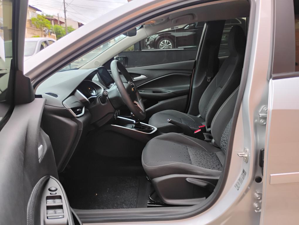 CHEVROLET Onix Sedan - Foto