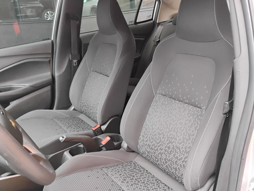 CHEVROLET Onix Sedan - Foto