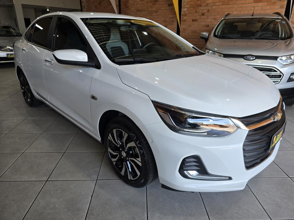 CHEVROLET Onix Sedan - Foto