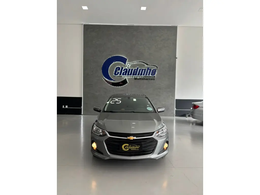 CHEVROLET Onix Sedan - Foto