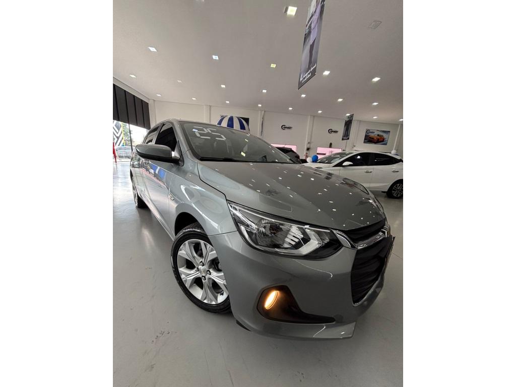 CHEVROLET Onix Sedan - Foto