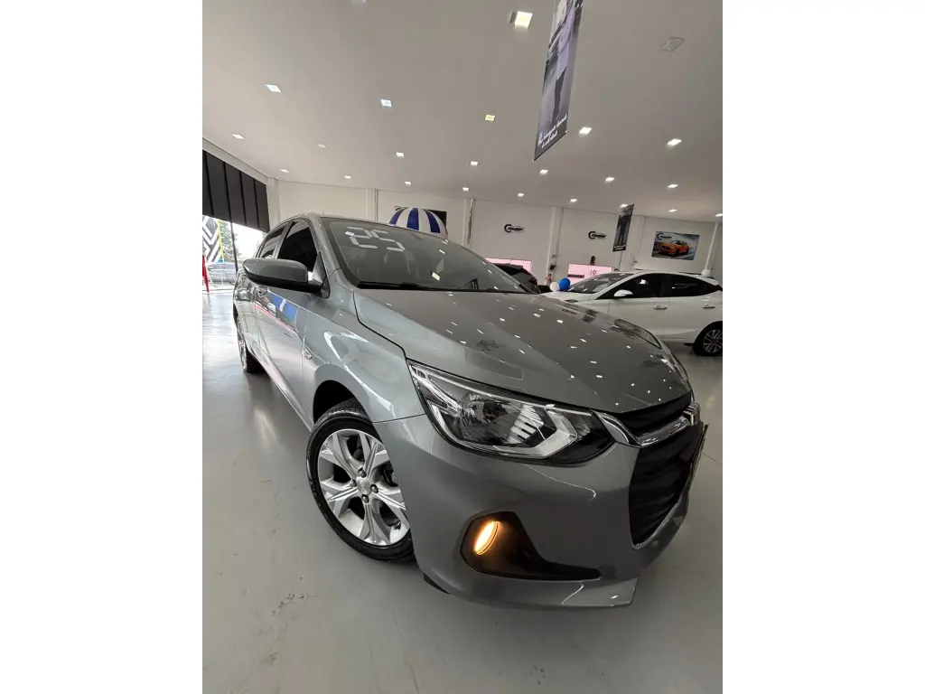 CHEVROLET Onix Sedan - Foto