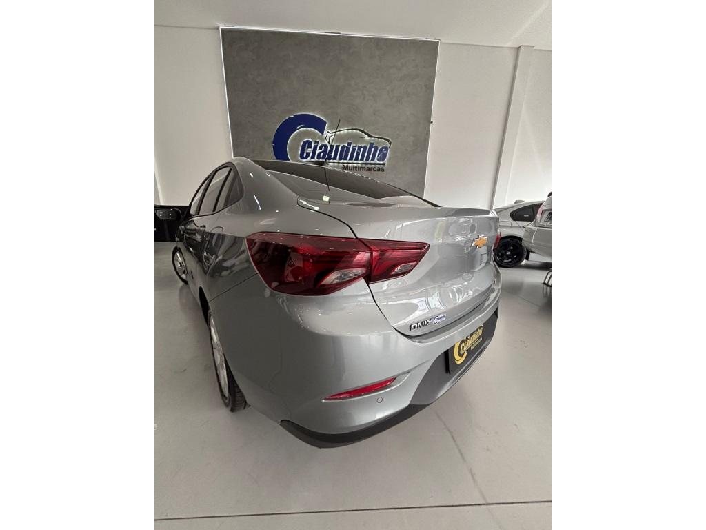 CHEVROLET Onix Sedan - Foto