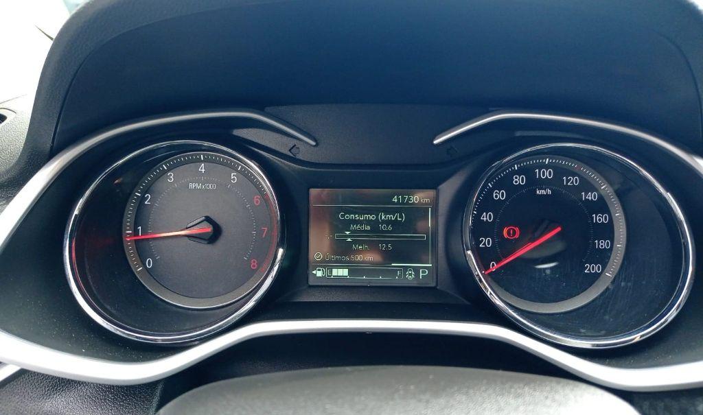 CHEVROLET Onix Sedan - Foto