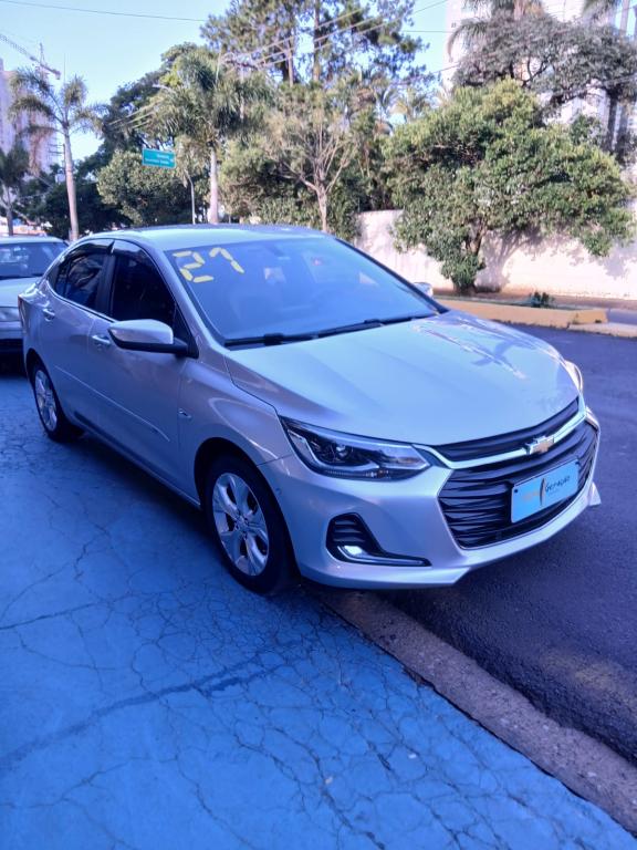 CHEVROLET Onix Sedan - Foto