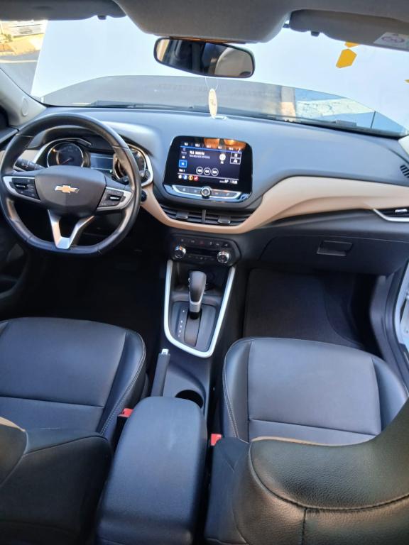 CHEVROLET Onix Sedan - Foto