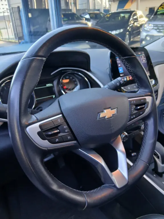 CHEVROLET Onix Sedan - Foto