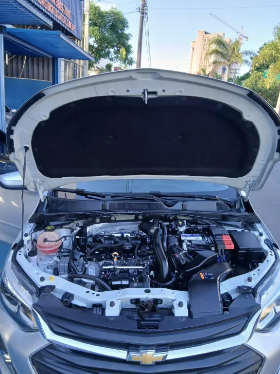 CHEVROLET Onix Sedan - Foto