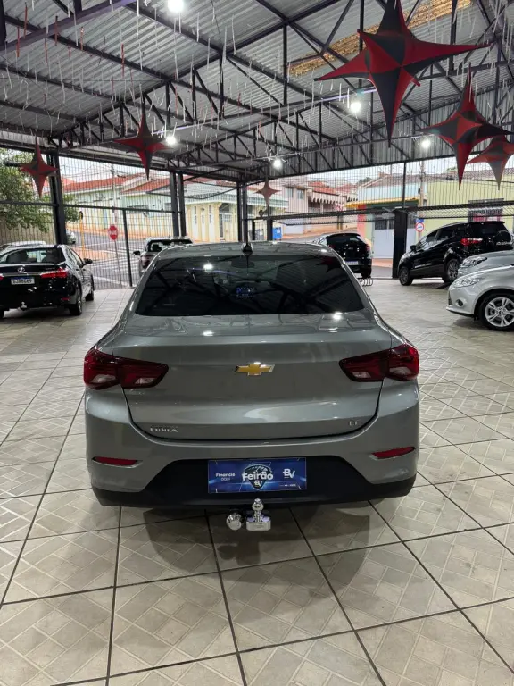 CHEVROLET Onix Sedan - Foto