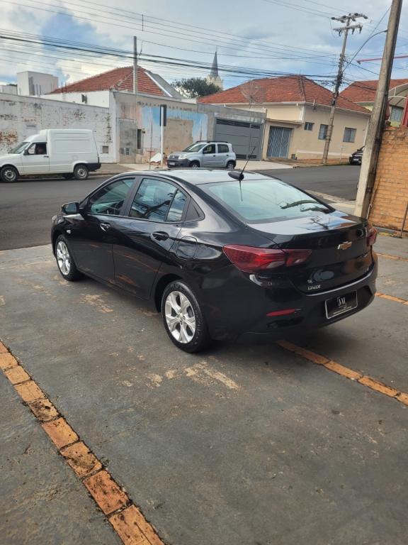 CHEVROLET Onix Sedan - Foto
