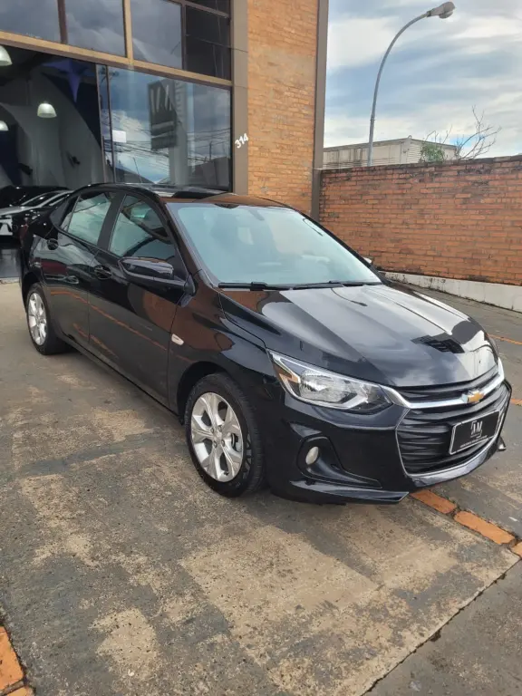 CHEVROLET Onix Sedan - Foto