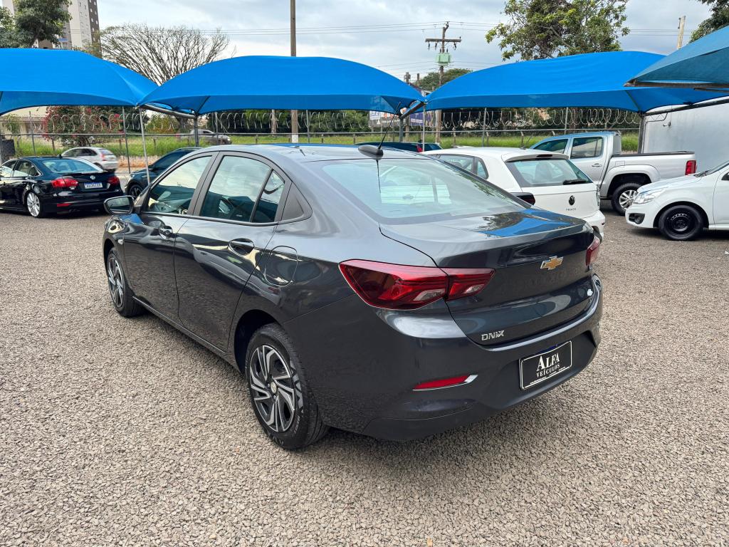 CHEVROLET Onix Sedan - Foto