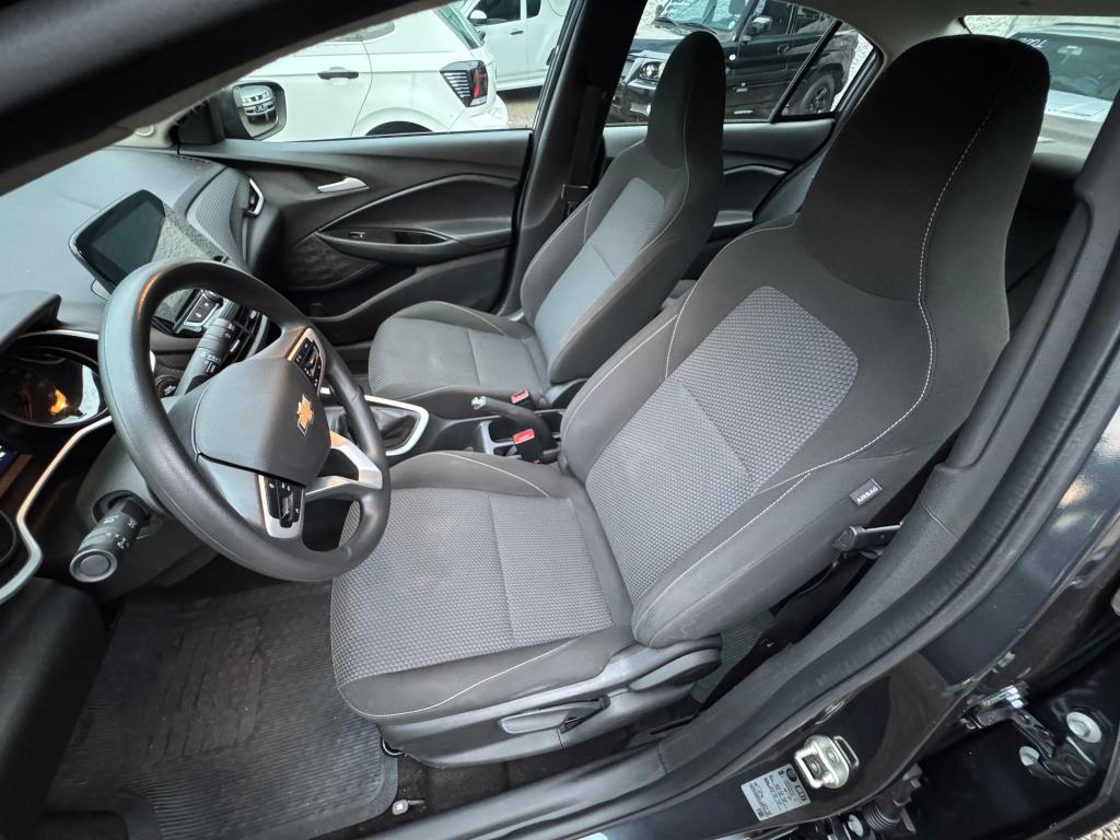 CHEVROLET Onix Sedan - Foto