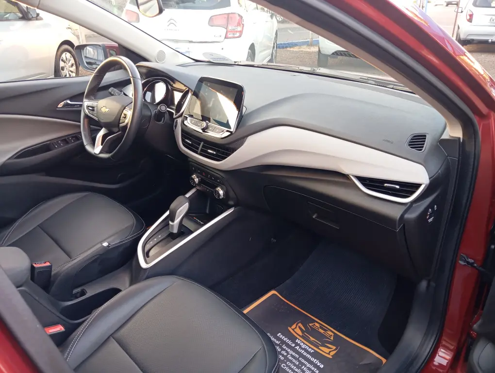 CHEVROLET Onix Sedan - Foto