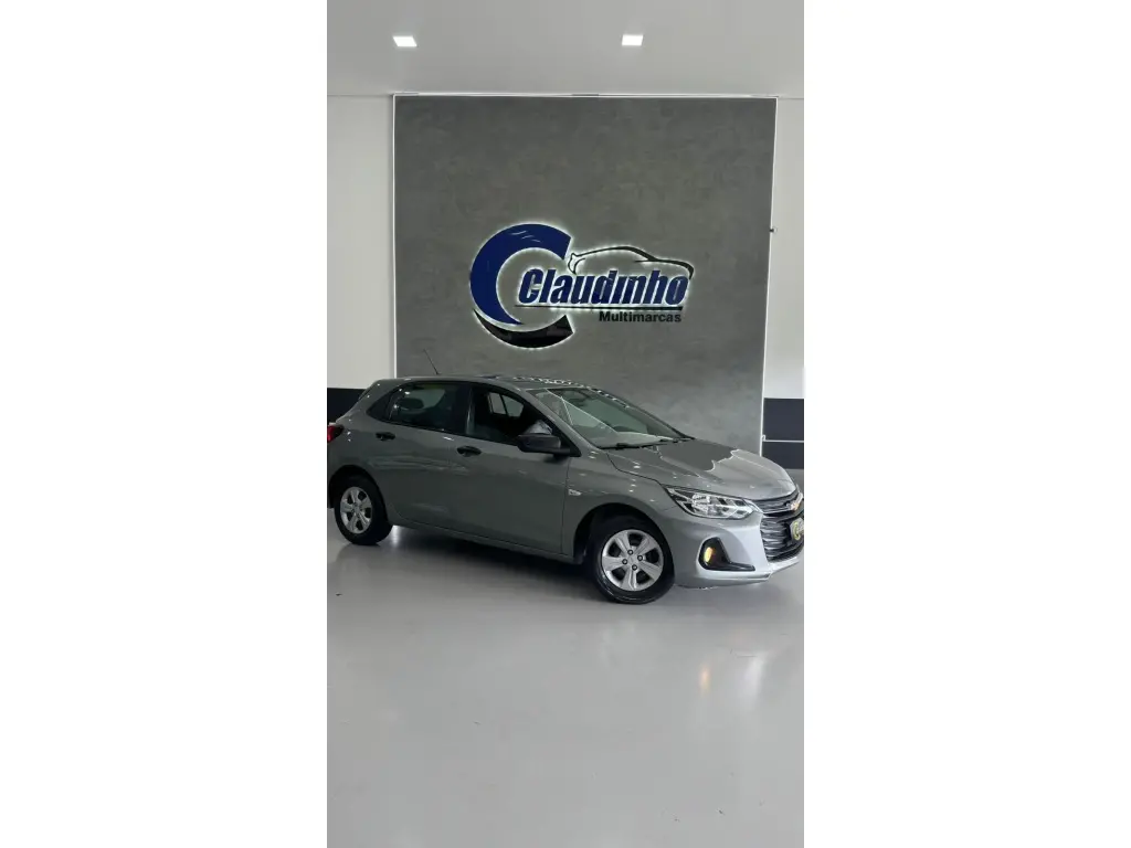 CHEVROLET Onix Sedan - Foto