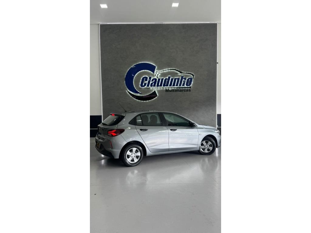 CHEVROLET Onix Sedan - Foto