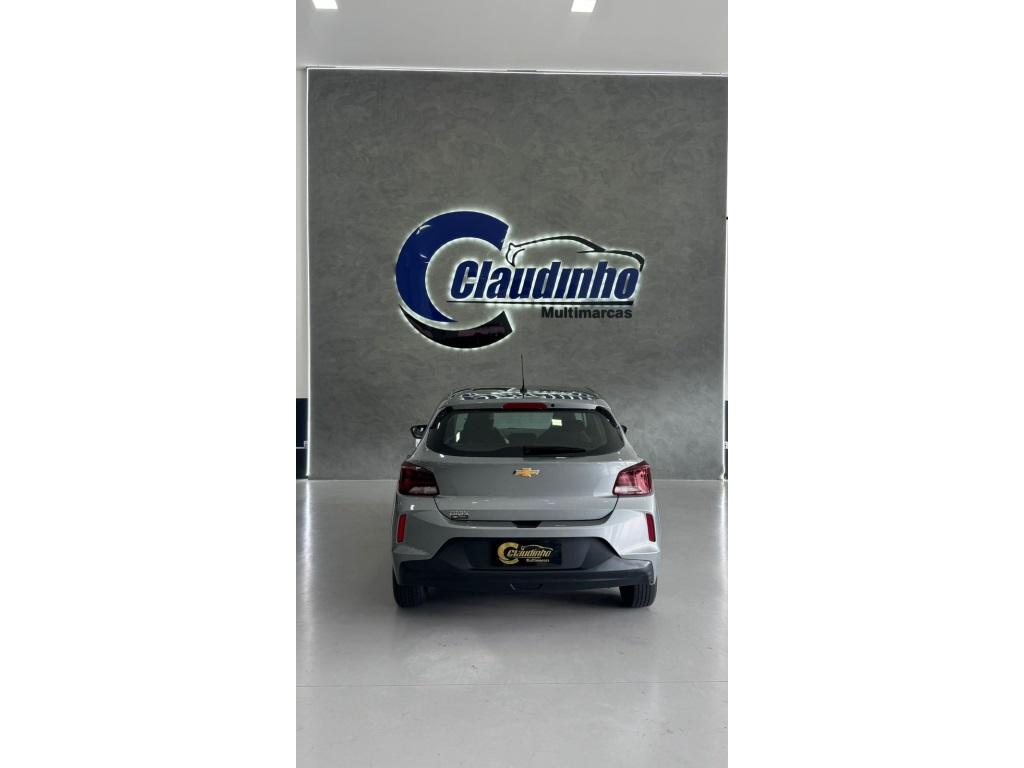 CHEVROLET Onix Sedan - Foto