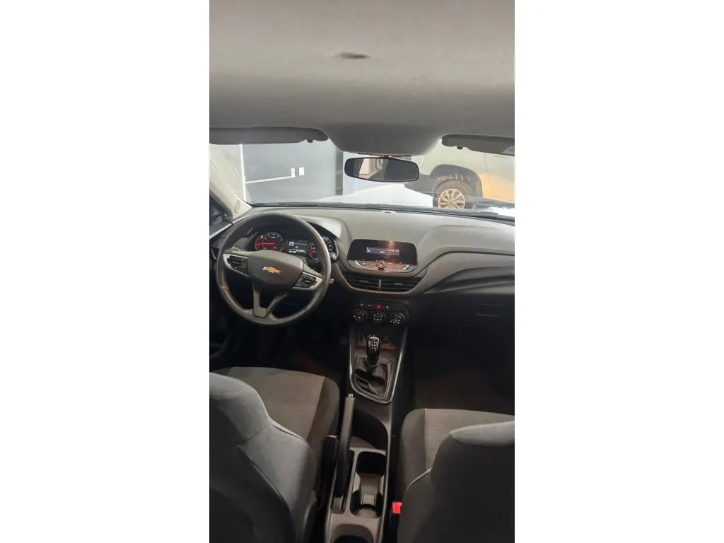 CHEVROLET Onix Sedan - Foto