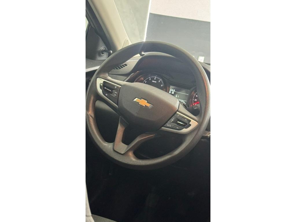 CHEVROLET Onix Sedan - Foto