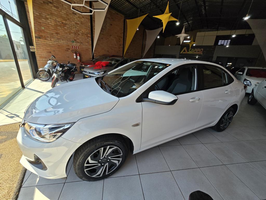CHEVROLET Onix Sedan - Foto