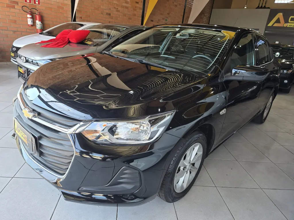 CHEVROLET Onix Sedan - Foto