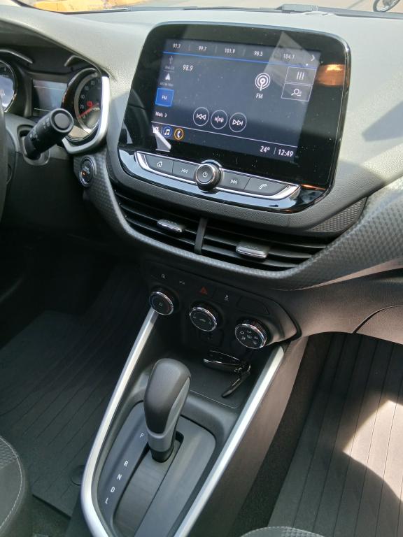 CHEVROLET Onix Sedan - Foto